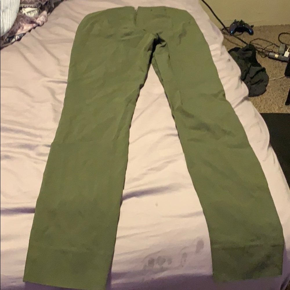 Capris - Picture 2 of 4